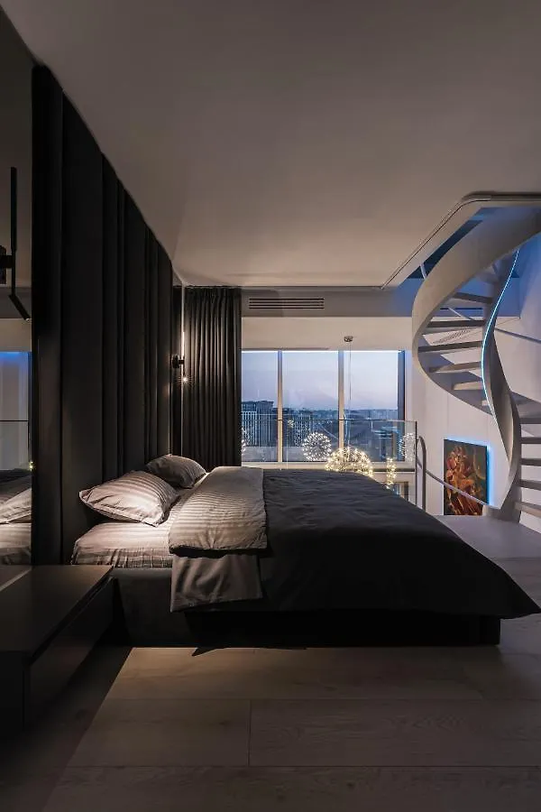דירות The Penthouse קייב